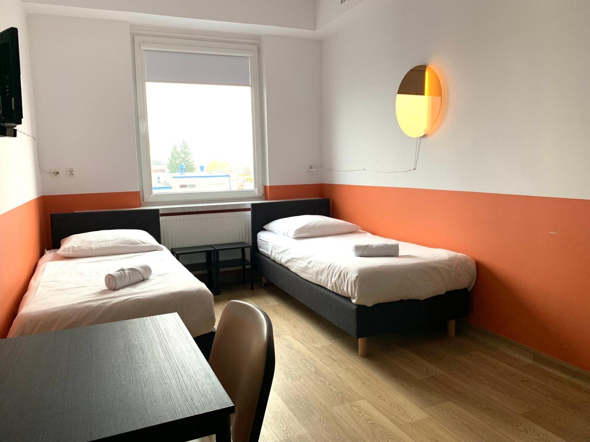 Premium Hostel & Bistro - Hostelpremium Pl Mielec Quarto foto