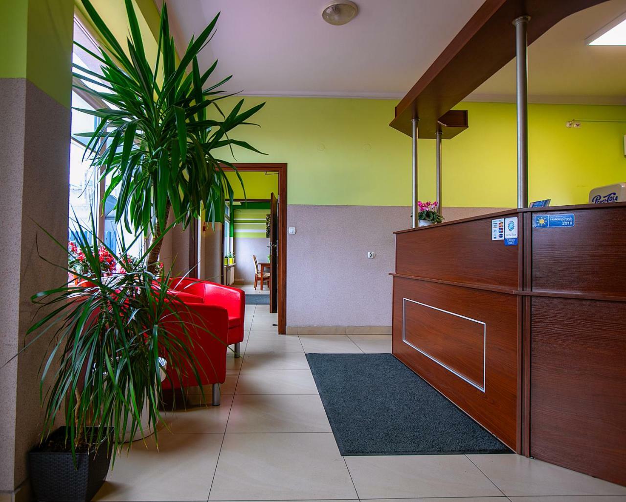 Premium Hostel & Bistro - Hostelpremium Pl Mielec Exterior foto