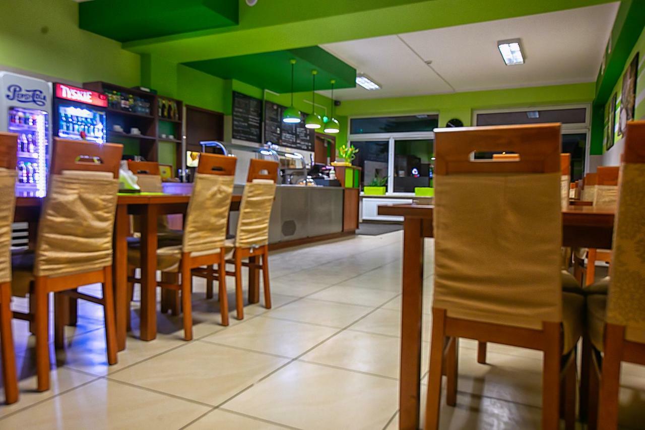 Premium Hostel & Bistro - Hostelpremium Pl Mielec Exterior foto